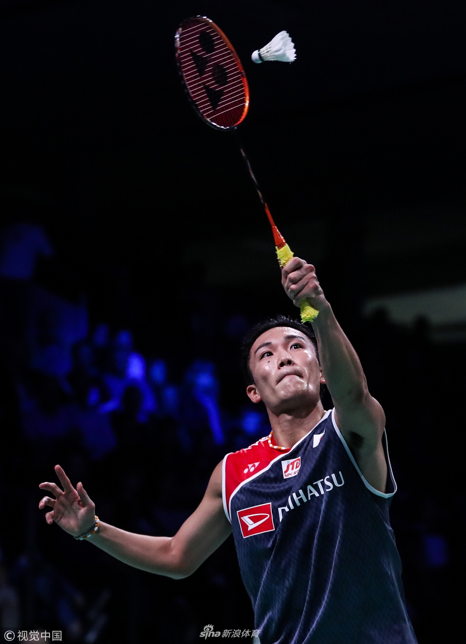 丹麦队碾压马来西亚队,桃田贤斗点燃赛场 丹麦队碾压马来西亚队,桃田贤斗点燃赛场