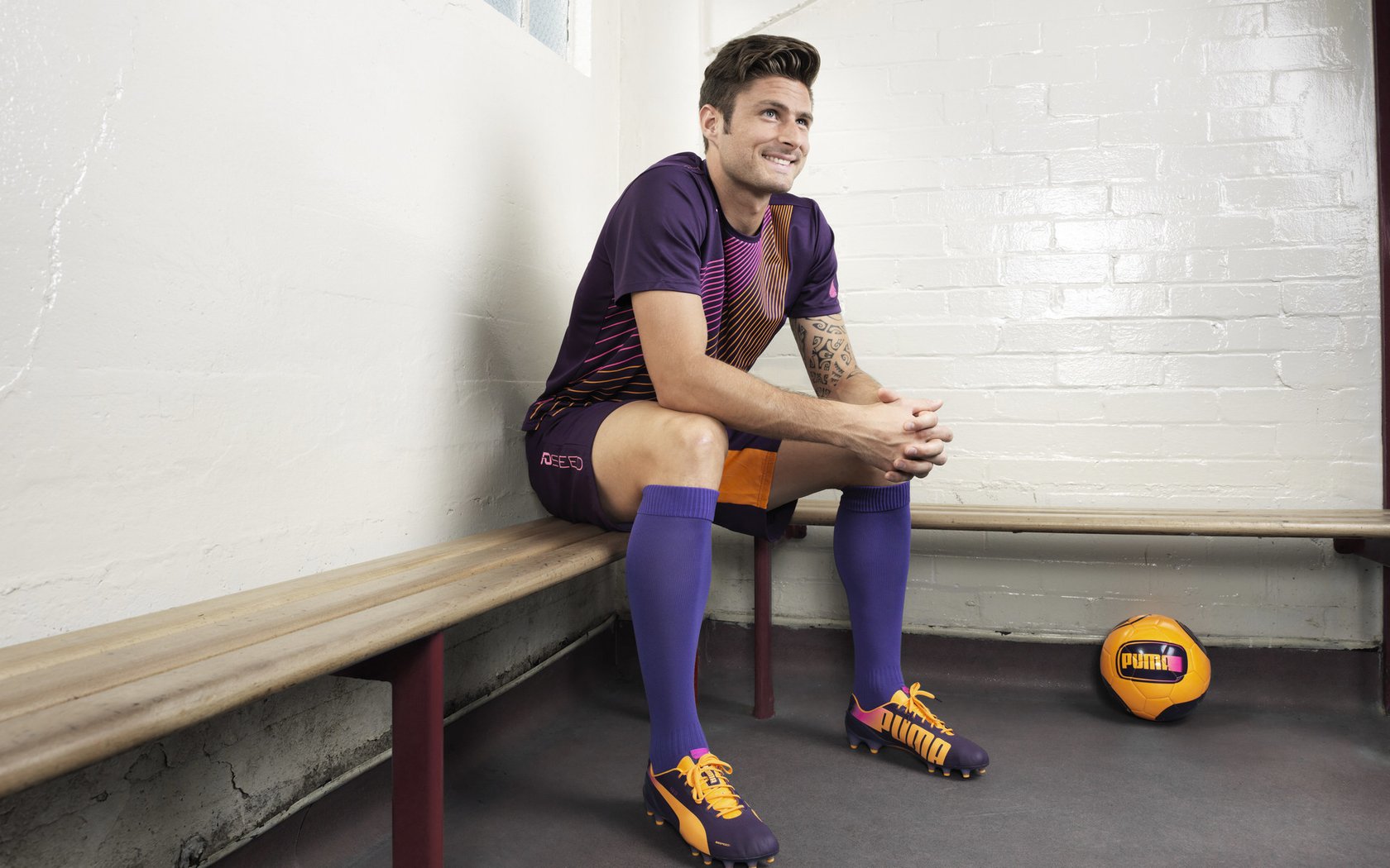 足球的双重盛宴，摩洛哥横扫突尼斯，内马尔主宰西甲国家德比