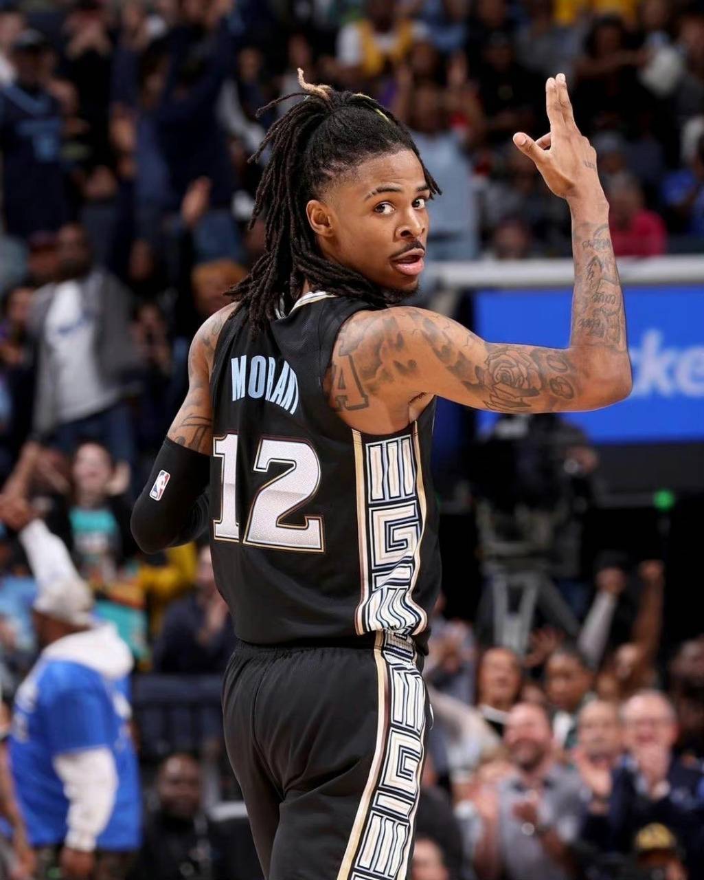 莫兰特统治全场,篮网争冠战胜出魔术 莫兰特统治全场,篮网争冠战胜出魔术