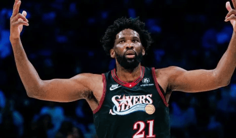 欧冠决赛之夜，恩比德攻防两端统治